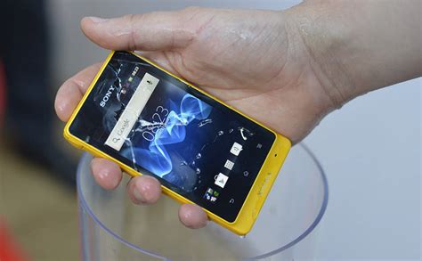Sony Xperia Go Review Water Proof Smartphone
