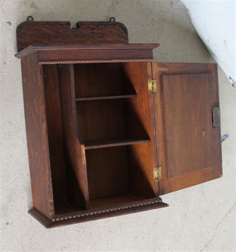 Wooden cabinet for medicines and other bathroom accessories. Bargain John's Antiques | Oak Wall Mount Medicine Cabinet ...