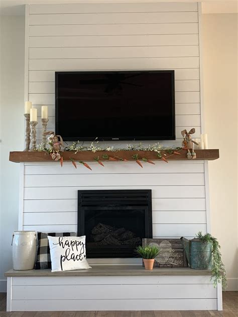 10 Shiplap Fireplace With Wood Mantel