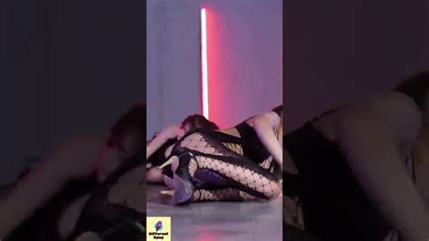 [kpop Fancam] Girl Crush Bomi 😍 Buttons Dance Cover Youtube