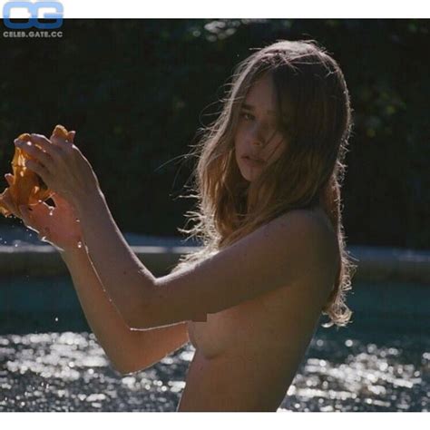 Gabby Brooks Nackt Nacktbilder Playboy Nacktfotos Fakes Oben Ohne