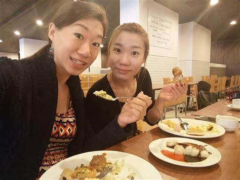Everything cheap cheap at food factories. E-Wen Hooi: Food Factory @ Resorts World Genting