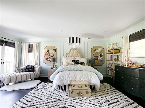 Check out our childrens bedrooms selection for the very best in unique or custom, handmade pieces from our prints shops. 5 Trendy Celebrity Kids' Rooms You Need To See - Inspirations