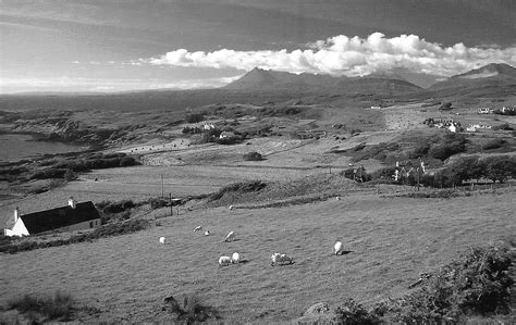Tour Scotland Old Photograph Crofters Cottages Tarskavaig Isle Of Skye