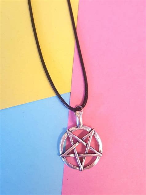 Pentagram Necklace Wicca Pagan Wicca Gothic Jewellery Etsy In 2020