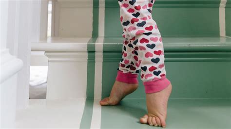 What It Means When Your Toddler Is Toe Walking Todays Parent