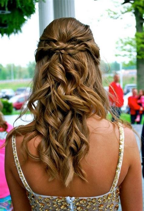 Prom Hairstyles The Hottest Looks This Year The Xerxes