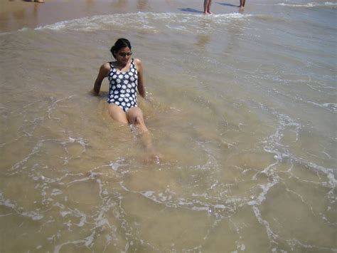 Hot Indian Girls In Bikini At Goa Beach Chuttiyappa