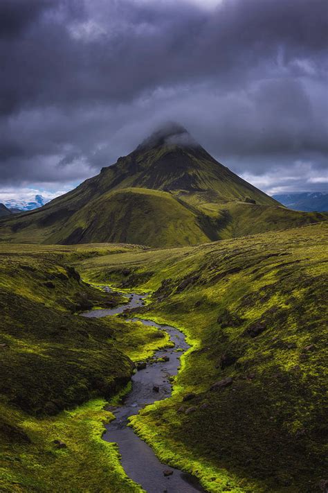 Beauty Rendezvous Icelandic Highlands By Tor Ivar Naess Earth