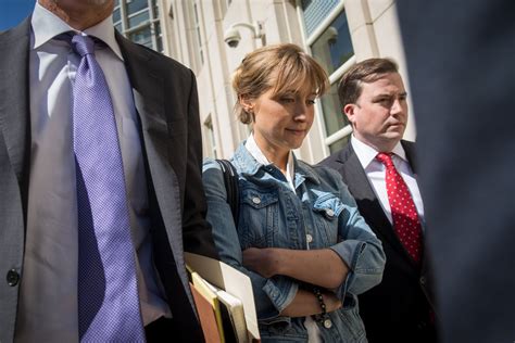 Smallville Star Allison Mack Uses Scientology Case To Defend Nxivm Forced Sex Labor
