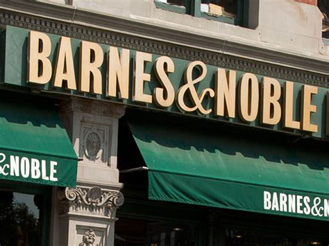 In Earnings Call Barnes And Noble Execs Insist Theyre Keeping The Nook