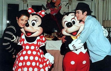 Hanging Out With Mickey And Minnie Back In 1994 Michael Jackson And