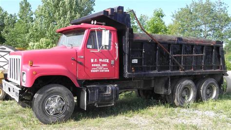 Ford Dump Truck Photo Gallery 610