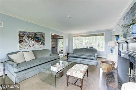 Hunter And Kathleen Bidens Dc Home Hits The Market Daily Mail Online