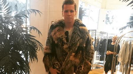 Check out his latest detailed stats including goals, assists. Szczęsny żartuje z Krychowiaka: 'Znalezłem coś dla Ciebie!'