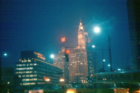 34 Amazing Color Photos That Capture Chicago At Night In The 1960s ~ Vintage Everyday