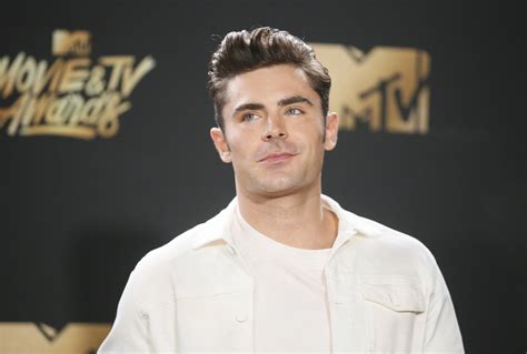 Zac Efron Now Looks Like Lord Farquaad From Shrek What Happened