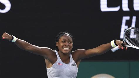 Coco gauff greets a dejected naomi osaka at the end of their women's singles match on day five of the australian open. Youth served: Coco Gauff wins, Serena Williams loses at Australian Open | Honolulu Star-Advertiser