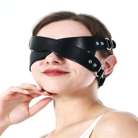 Deluxe Leather Sex Blindfold Lovegasm