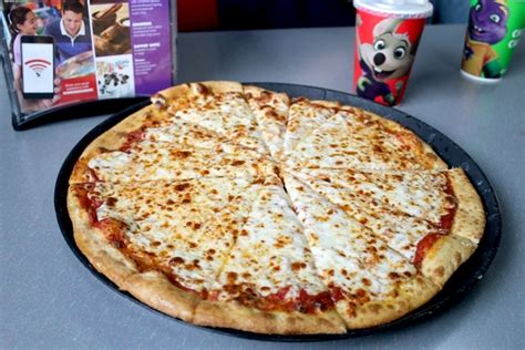 Serves 10 2 extra large specialty pizzas 1 sampler platter 10 drinks 100 points. Chuck-e-Cheese-Pizza