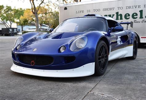 And offers a pure, uncompromising, and undeniably enjoyable driving experience that is unique to just about anything else made in recent years. 2000 Lotus Elise for sale #2083987 - Hemmings Motor News