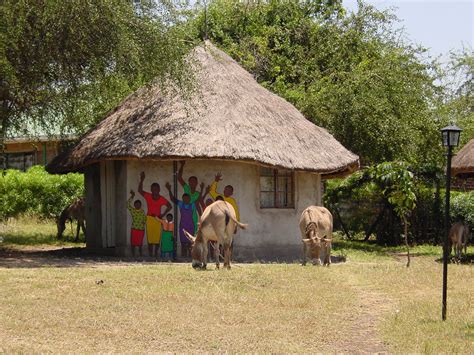 Kenyavolunteer At Mama Na Dada With Women And Girls With Village