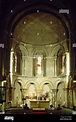 El altar y el ábside de la iglesia de la Trinidad; la arquitectura ...