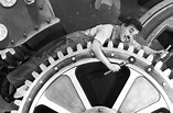 Tempi moderni, il geniale film-denuncia di Charlie Chaplin compie 80 anni