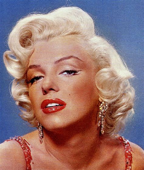 Marilyn Monroe Makeup Tricks