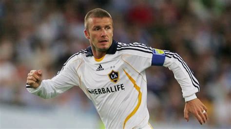 Watch David Beckhams First Mls Goal For The La Galaxy La Galaxy