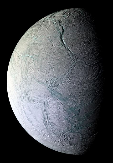 Cassini Discovers Global Ocean Beneath Surface Of Saturns Moon