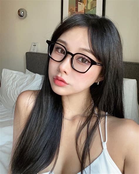 cute in glasses r realasians
