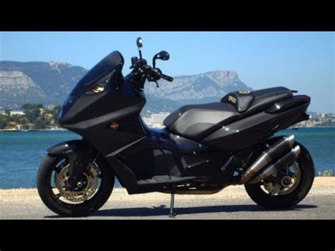 The gilera gp 800 offers all the comfort and convenience of a scooter around town. Gilera GP 800 tuning - YouTube