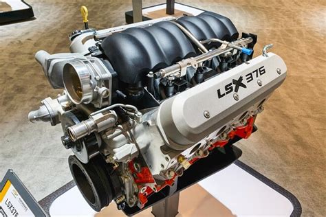Top 10 Chevrolet Performance Crate Engines Ls3 Lt5 Lsx At Sema 2019
