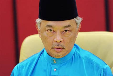 Inilah pewaris takhta pahang usia 23 tahun tengku hassanal ibrahim alam shah. Tengku Abdullah appointed Regent of Pahang | Astro Awani