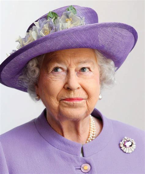 read her majesty queen elizabeth ii 1926 2022 online