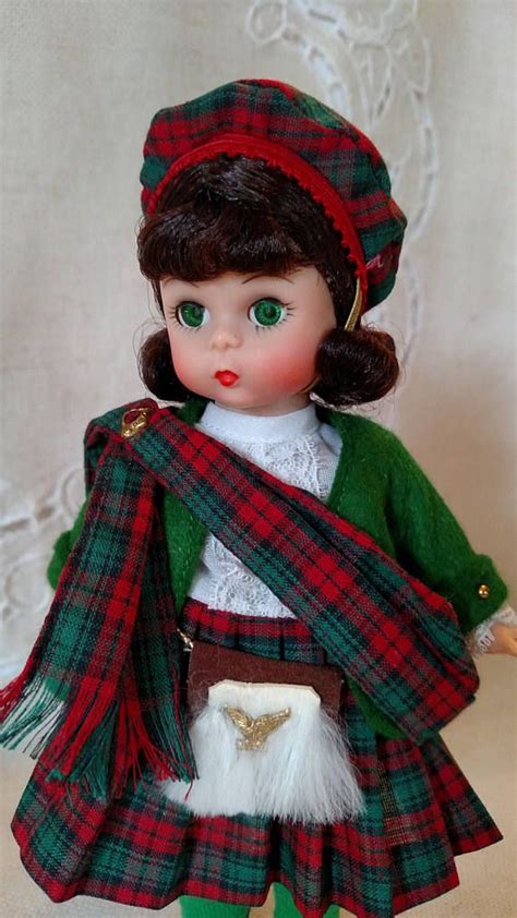 Madame Alexander International 8 Doll Scotland 596 Restrung Box