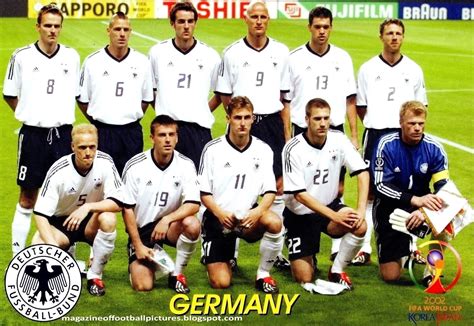 Apoya a la selección alemana de fútbol en la euro 2020 y la clasificación al mundial 2022 con esta réplica oficial adidas, casi idéntica a la. Futbol