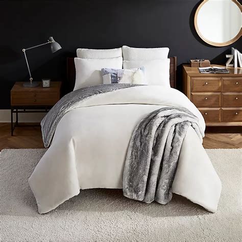 Ugg Coco Dawson 3 Piece Reversible Comforter Set Bed Bath And Beyond