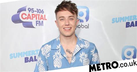 Roman kemp falls in love with sabrina carpenter's aunt, and nick jonas chats new music. Capital FM's Roman Kemp screams as he's drenched for ...