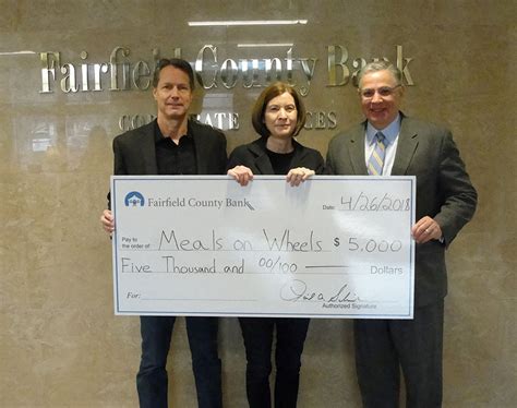Fairfield County Bank Donates 5000 To Meals On Wheels