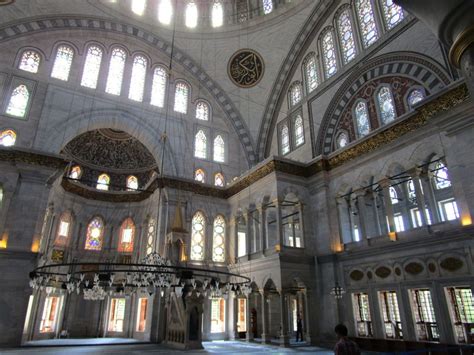 What to do with 20 hour layover in Istanbul? 2