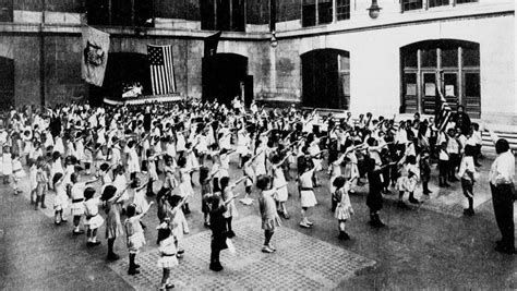 This Was The United States National Salute Until 1942