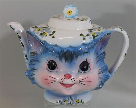 Vintage Lefton Porcelain Miss Priss Cat Teapot Salt And Pepper Shaker Set 1834826393