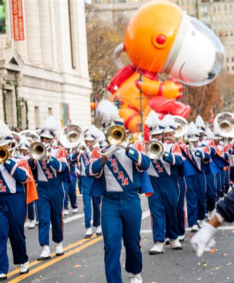 Morgans Marching Band Lights Up Macys Thanksgiving Day Parade