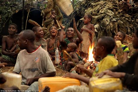 Inside The African Pygmy Tribe Battling For Survival Daily Mail Online