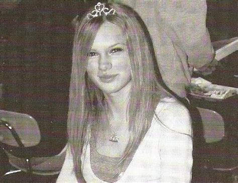 Taylor Yearbook Pictures Taylor Swift Photo 25019405 Fanpop
