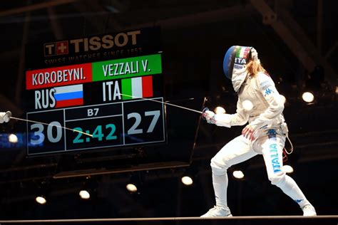 La vezzali aveva dichiarato che avrebbe continuato con l'attività agonistica fino alle olimpiadi di londra 2012, durante le quali è stata la portabandiera azzurra. Italian fencing legend Vezzali retires after World ...