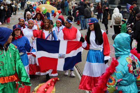 Pro Viva Dominicana Celebra Carnaval En Zurich Imágenes Dominicanas