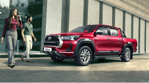 2022 Toyota Hilux 4x4 Pick Up Priced Starting From Rs 3399 Lakh